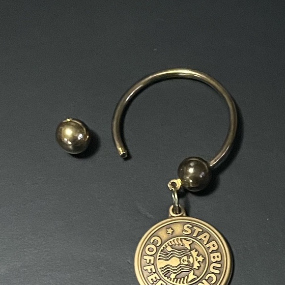 Starbucks Leadership Conference 1999 Keychain, Brass Key Symbol - Picture 3 of 5